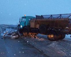 Под Волгоградом двое покалечились в аварии при обгоне