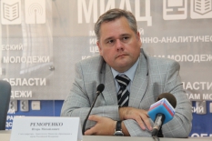 Заместитель министра образования встретился в Волгограде с журналистами Заместитель министра образования встретился в Волгограде с журналистами